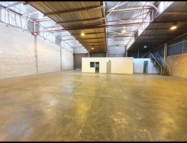 419M² WAREHOUSE TO LET IN SELBY